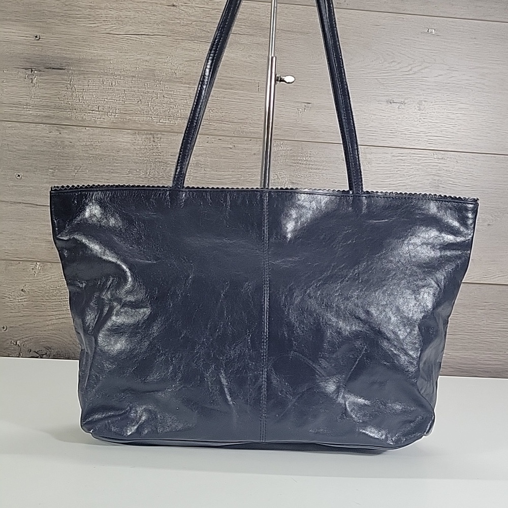 Latico for Anthropologie Leather Navy Tote Bag - Classic Everyday Shoulder Bag - Picture 4 of 13